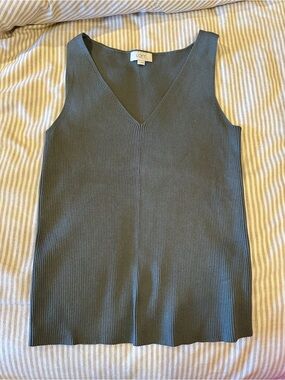 LOFT Olive Ribbed V-Neck Sleeveless Top